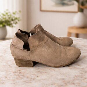 American Eagle Suede Ankle Booties Tan Size 9.5